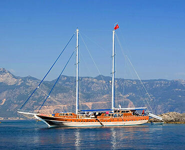 Sailboat in Greece | Sebastus Sailing